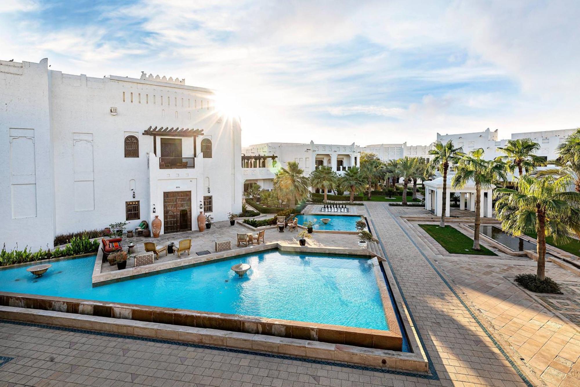 Sharq Village & Spa, A Ritz-carlton Доха