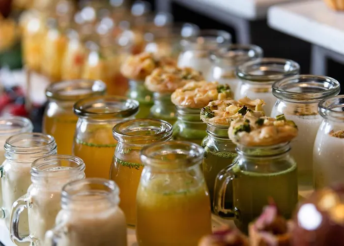 Sharq Village & Spa, A Ritz-Carlton Hotel